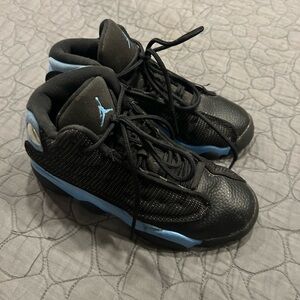 Youth Nike Air Jordan 13 Retro Black/University Blue Size 2